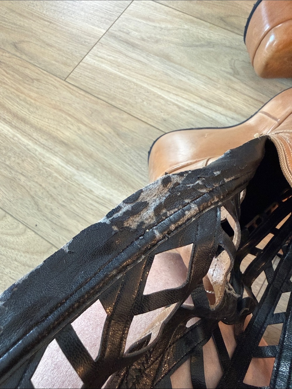 Vtg Candies laser cut platform leather boots - Picture 12 of 12
